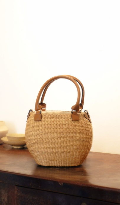 Giải mã màu sắc đặc trưng của túi lục bình