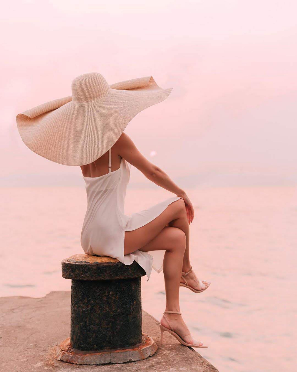 Top 5 mũ cói rộng vành che được cả thế giới - xu hướng thời trang hè 2024 Top 5 mũ cói rộng vành che được cả thế giới - xu hướng thời trang hè 2024